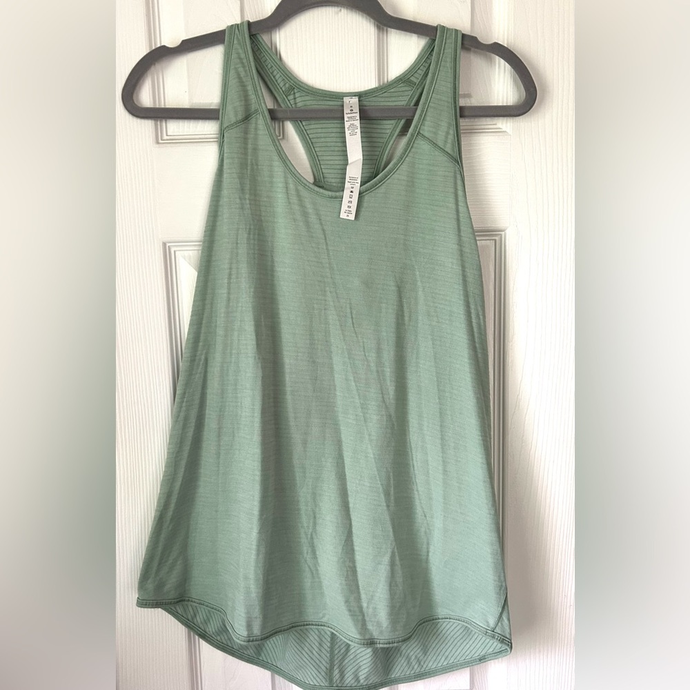 Lululemon Open Back Racerback Tank Top – Sage Green – Size 8